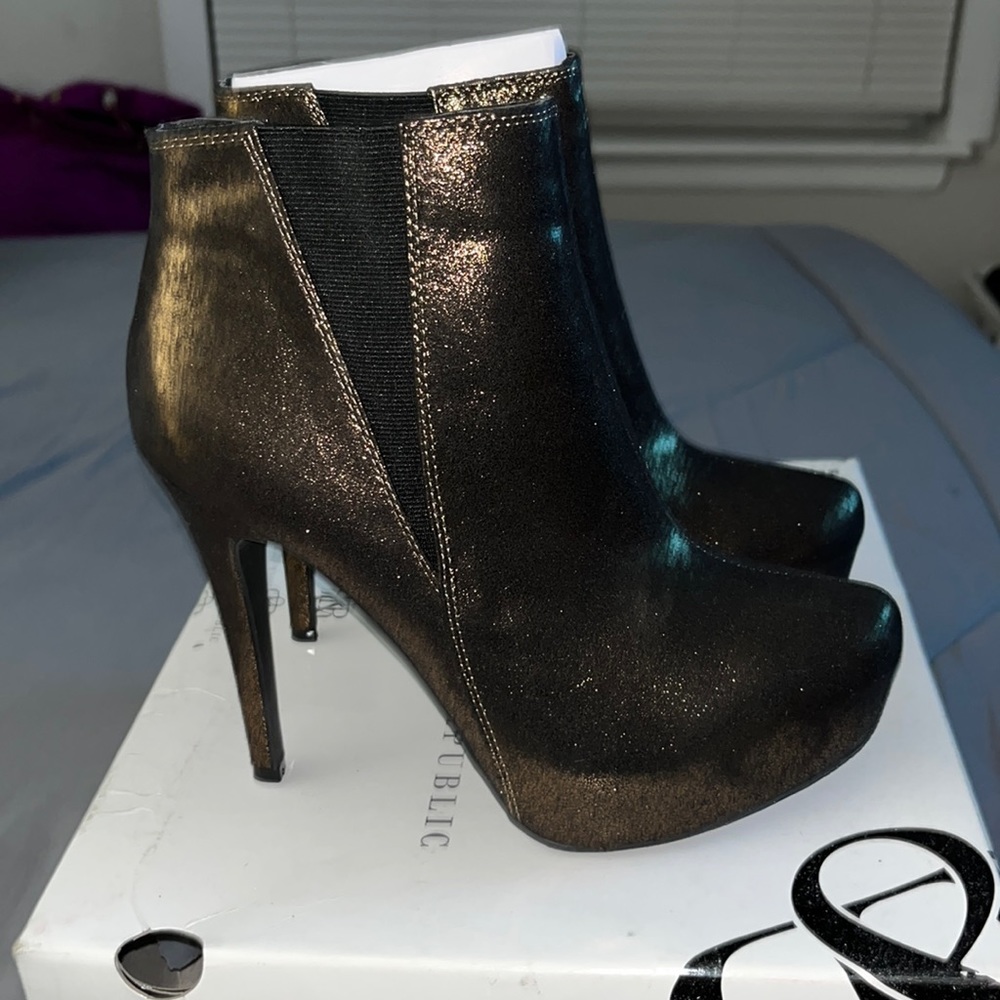 Rock & Republic bronze boots size 8.5